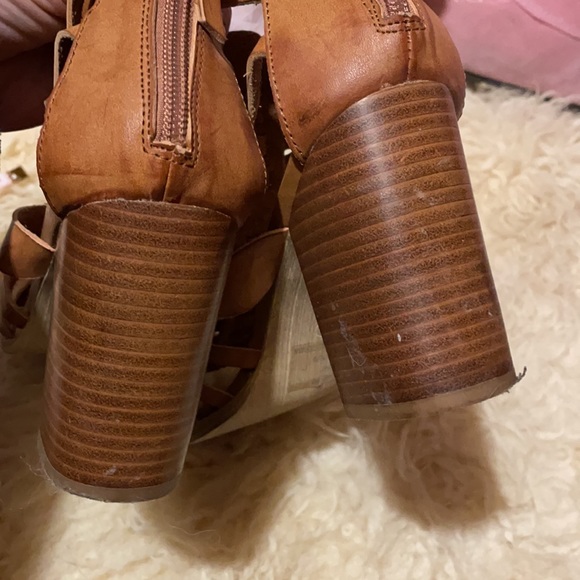 Ecote leather gladiator sandals - Picture 5 of 12